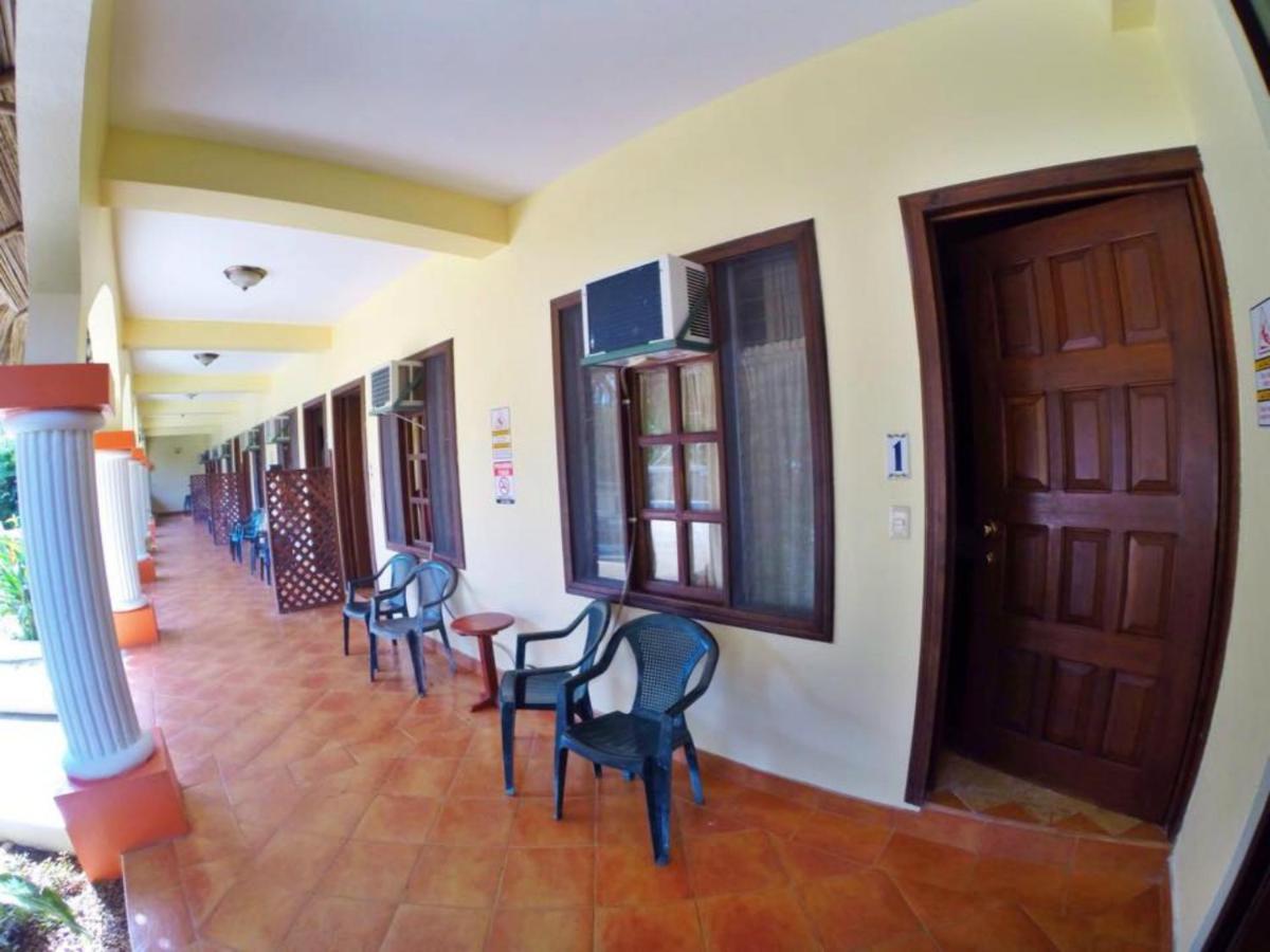 Hotel Esperanza Puerto Carrillo Exteriör bild