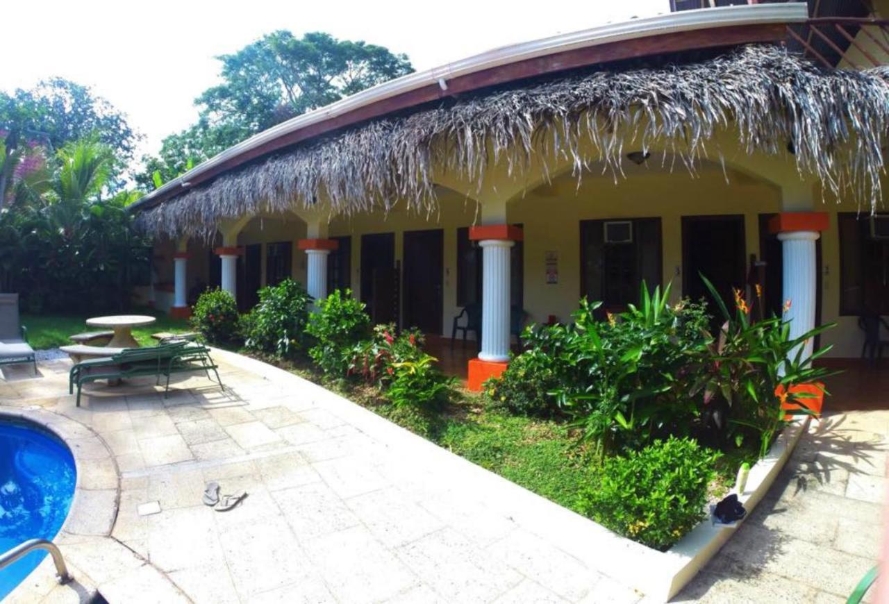 Hotel Esperanza Puerto Carrillo Exteriör bild